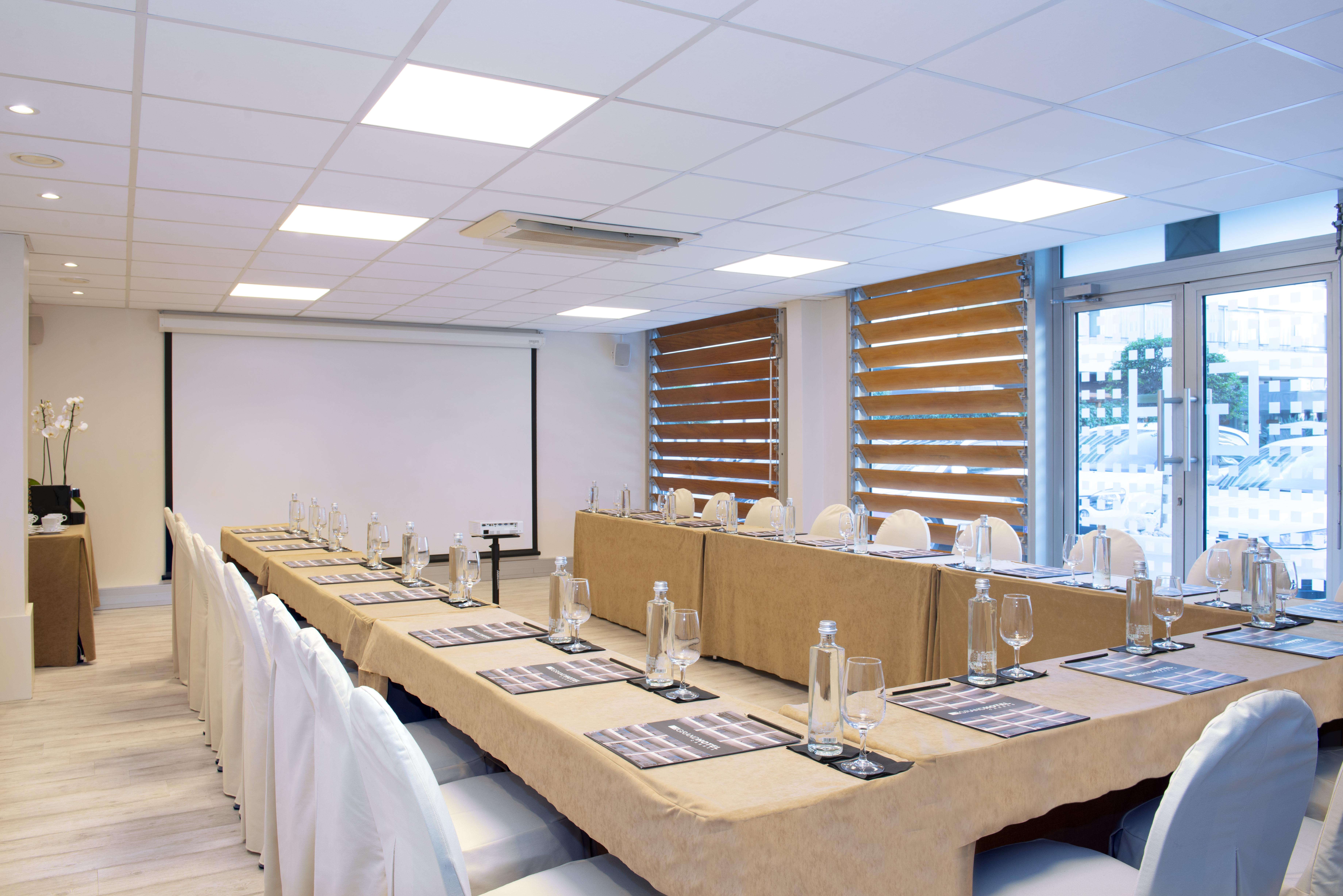 Ibis Studio 5380 Cannes Eksteriør bilde